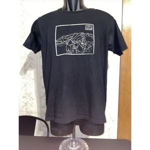 Uniqlo Hiker Mountain Climber Graphic T-Shirt S